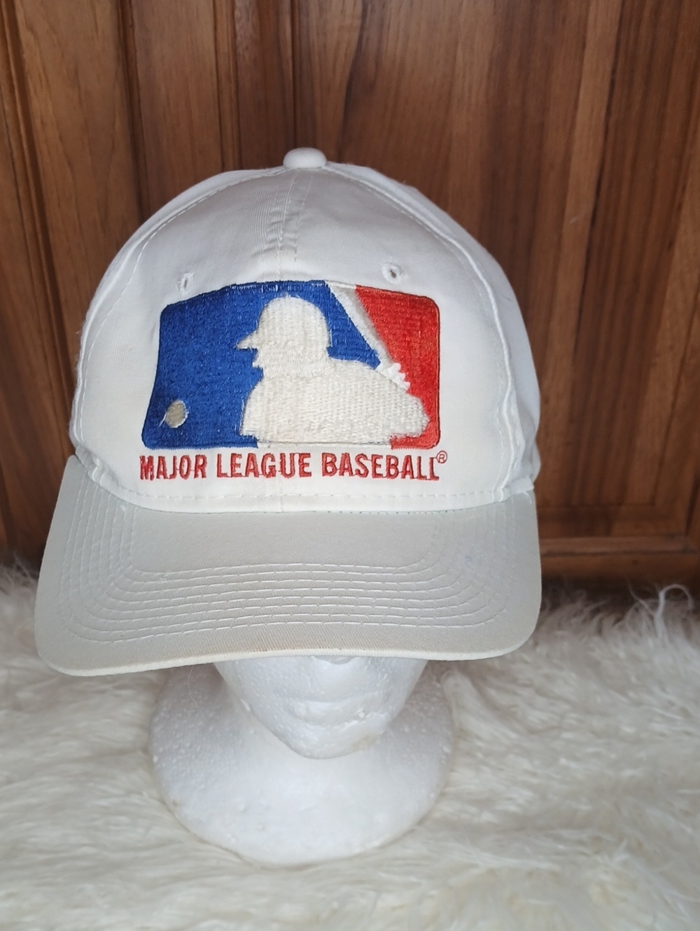 Major League Baseball White Logo Cap